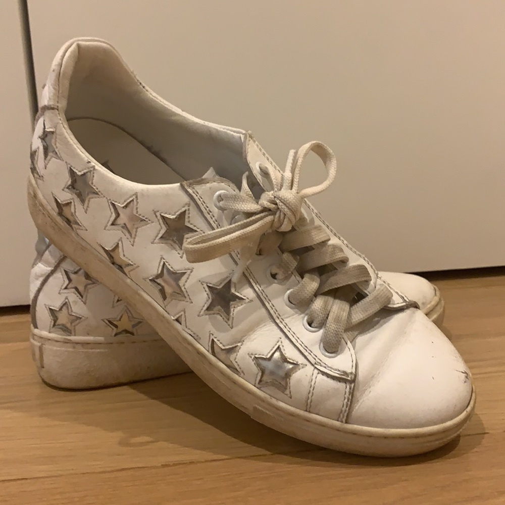 steve madden white silver star sneakers